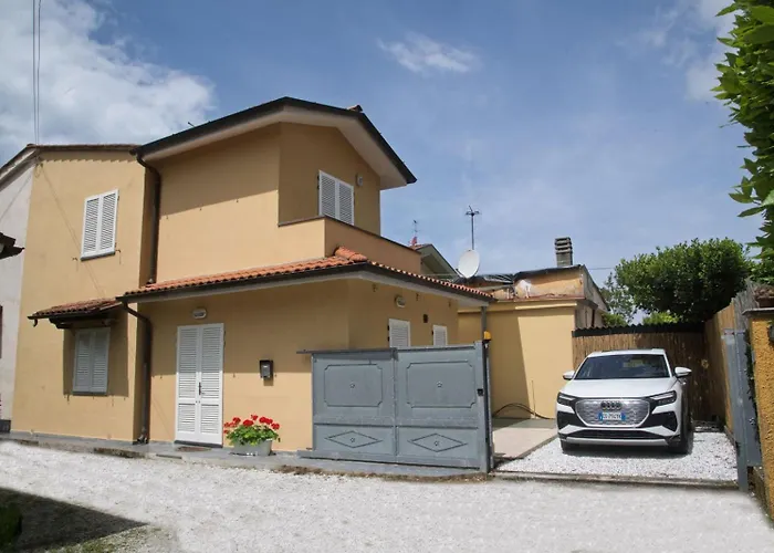 Villino Sergio, Forte Dei Marmi