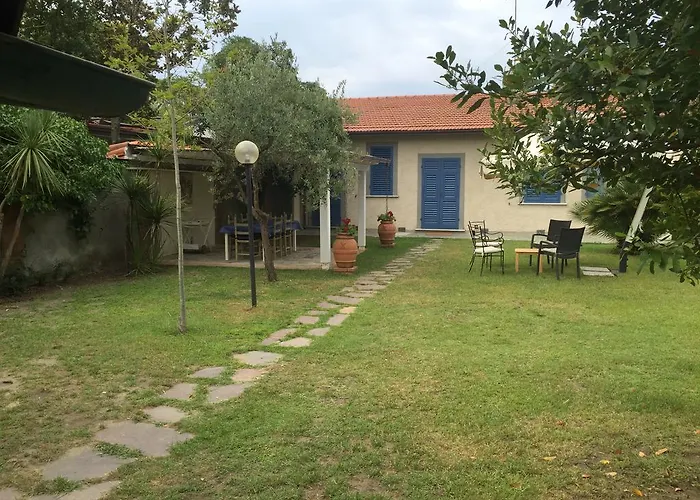 Il Giardino Segreto Forte Dei Marmi